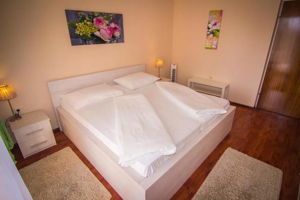 Holiday Apartments Ruzica Palit 0*,  Croatia
