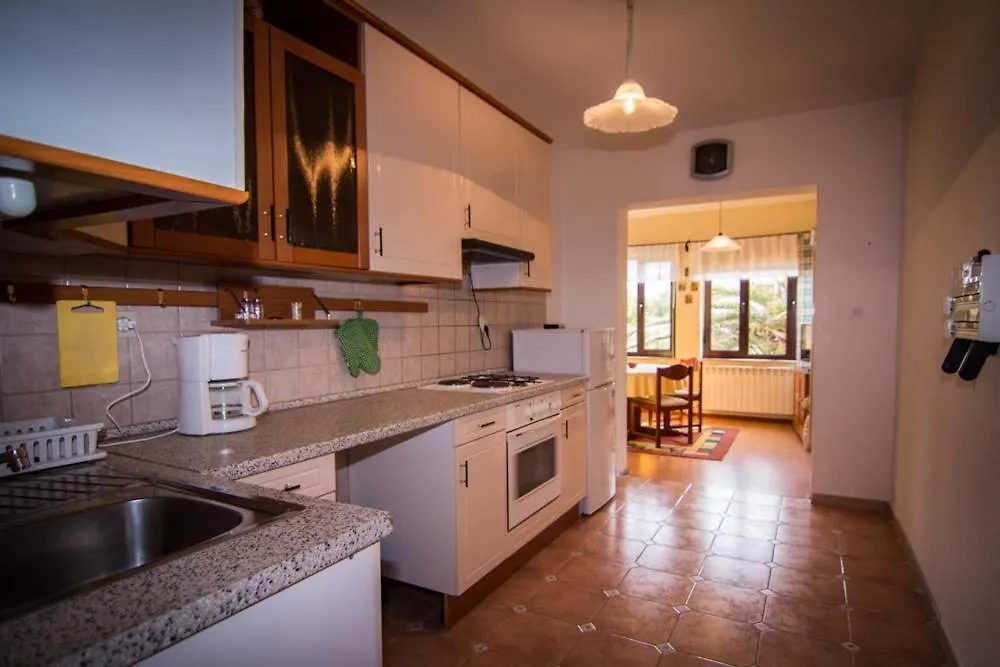 Holiday Apartments Ruzica Palit
